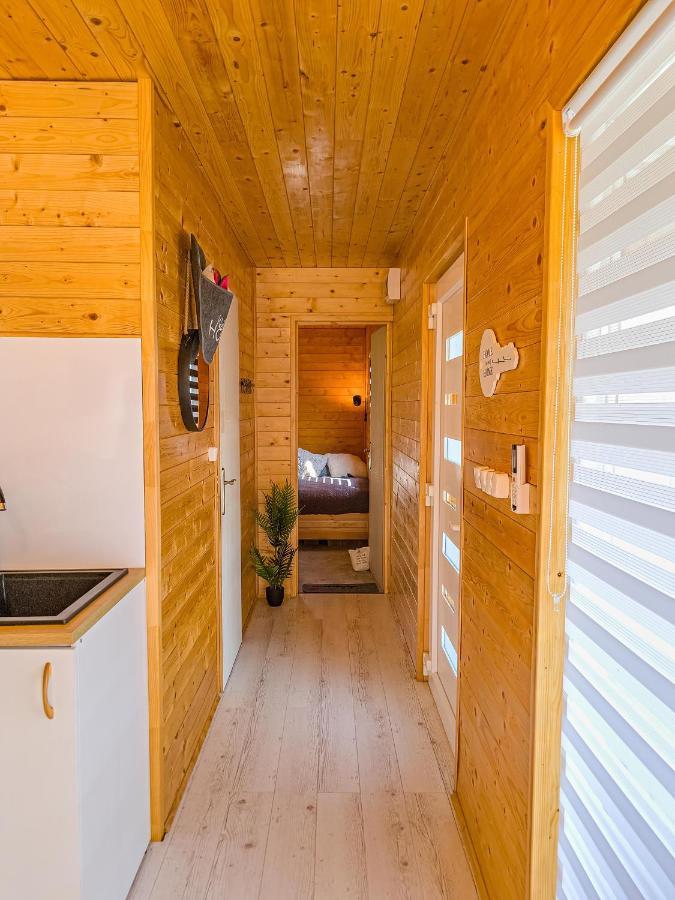 Cosa Nostra Apartman Sárvár Zewnętrze zdjęcie